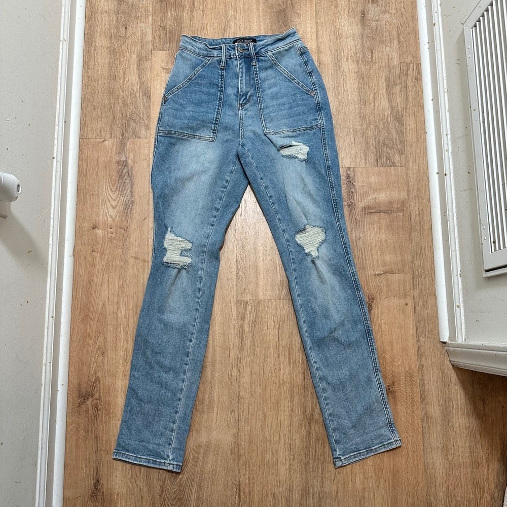 Judy Blue |‎ Light Blue Boyfriend Fit Distressed Blue Denim Jeans, Size 5/27